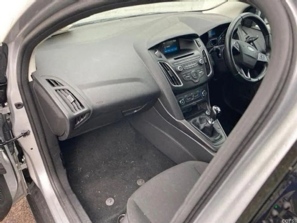 Ford Focus Hatchback, Diesel, 2018, Grey