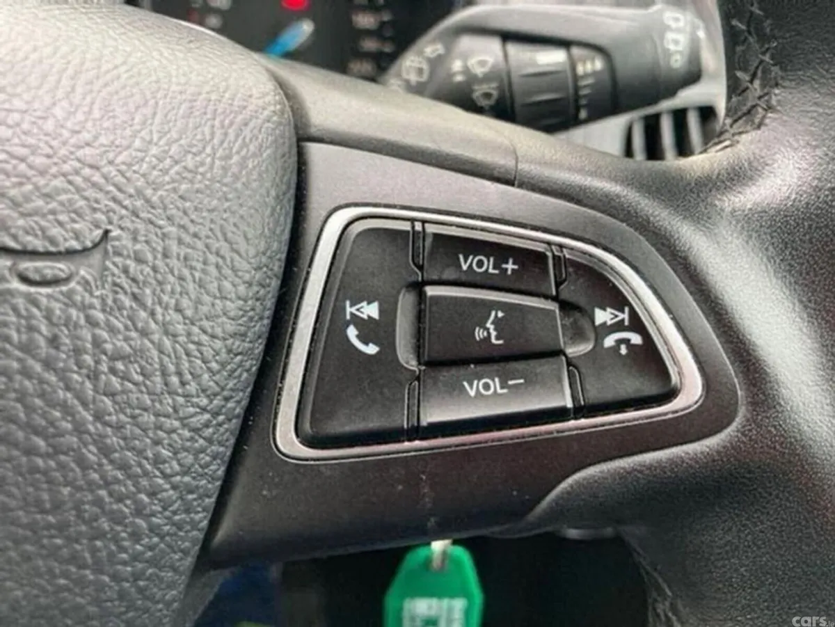 Ford Focus Hatchback, Diesel, 2018, Grey