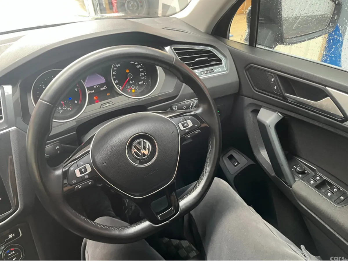 Volkswagen Tiguan SUV, Diesel, 2019, Black
