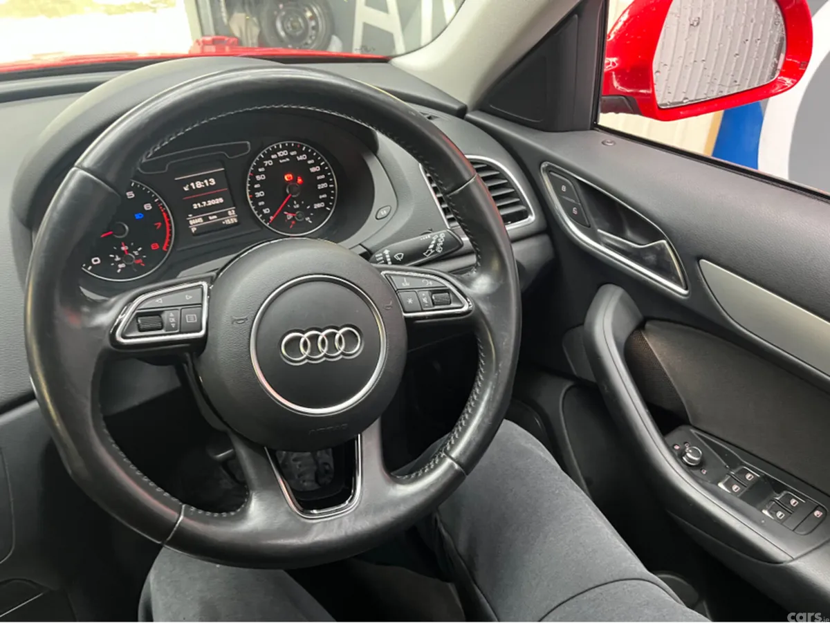 Audi Q3 SUV, Petrol, 2017, Red