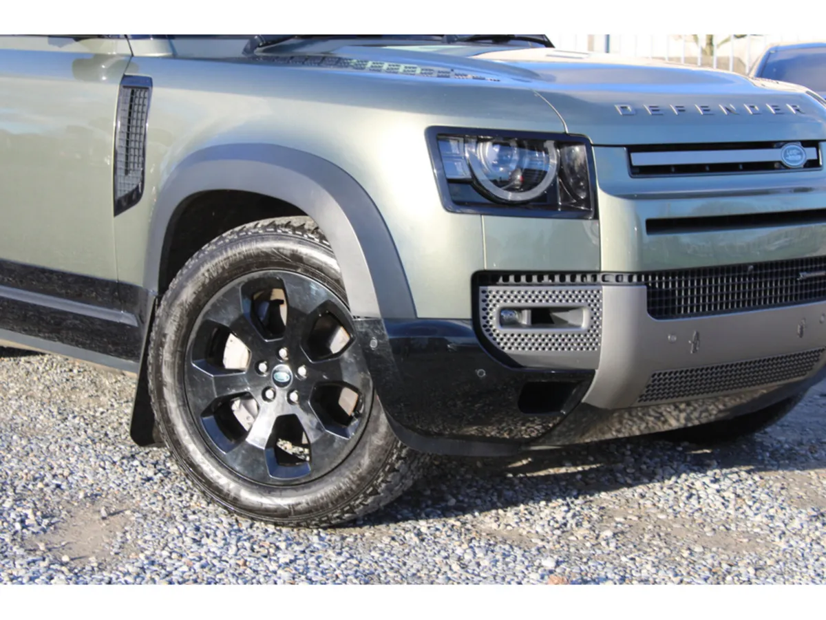 Land Rover Defender SUV, Petrol Hybrid, 2022, Green