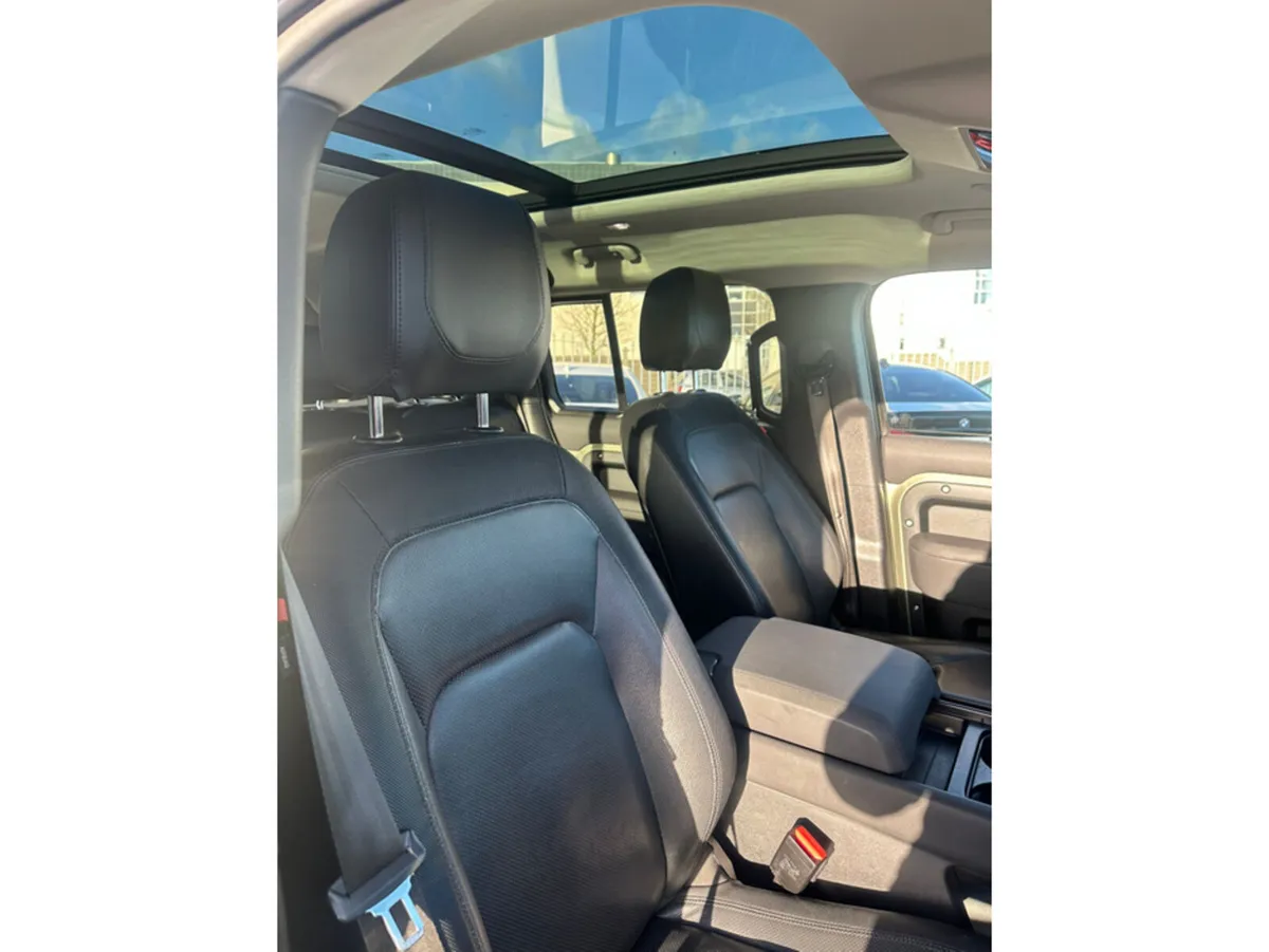 Land Rover Defender SUV, Petrol Hybrid, 2022, Green