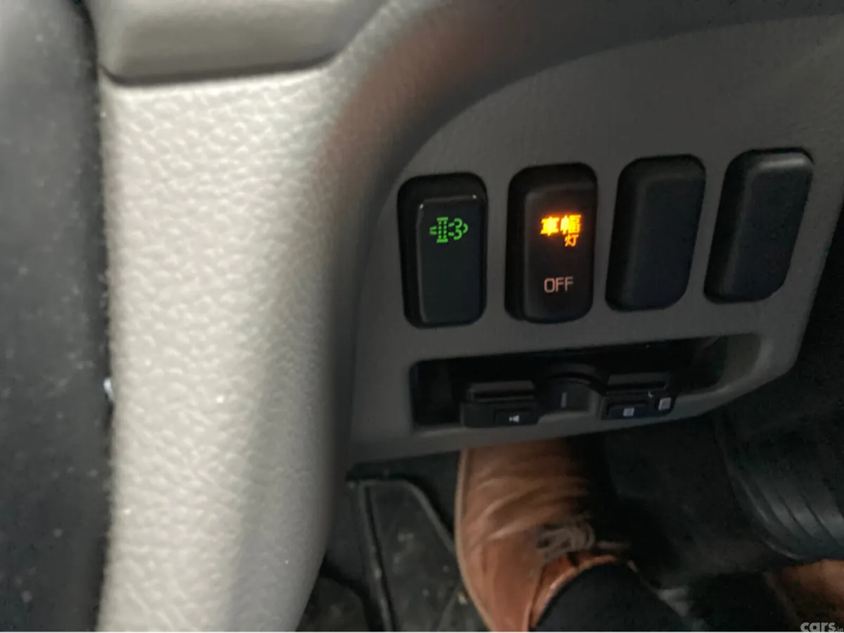 Mitsubishi Pajero MPV, Diesel, 2021, White
