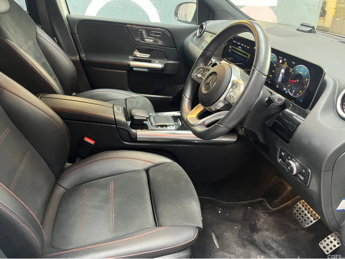 Mercedes-Benz B-Class MPV, Petrol, 2019, White