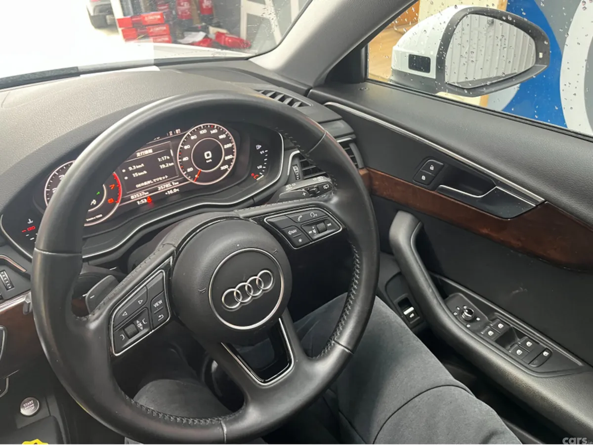Audi A4 Estate, Petrol, 2018, White