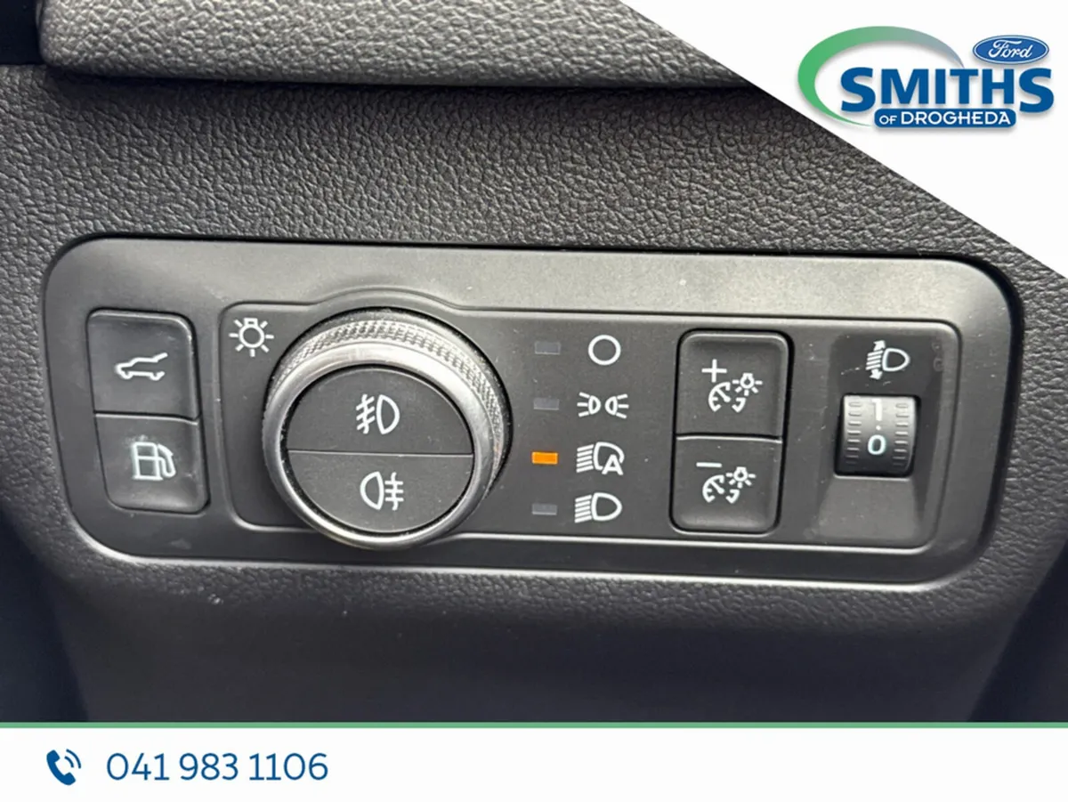 Ford Kuga MPV, Petrol Plug-in Hybrid, 2024, Grey