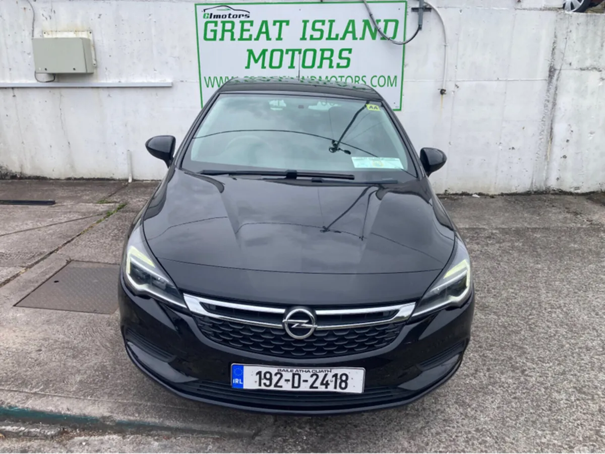 Opel Astra Hatchback, Petrol, 2019, Black