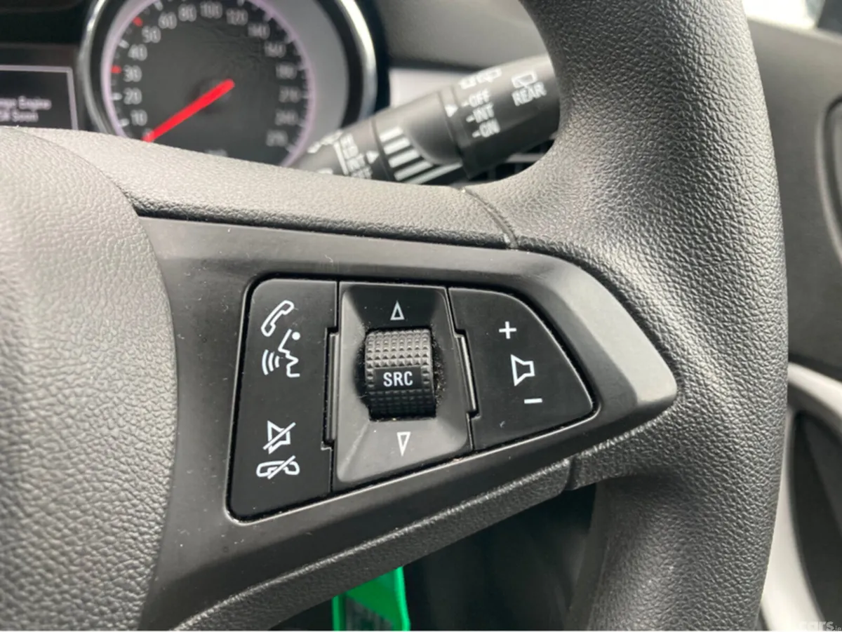 Opel Astra Hatchback, Petrol, 2019, Black