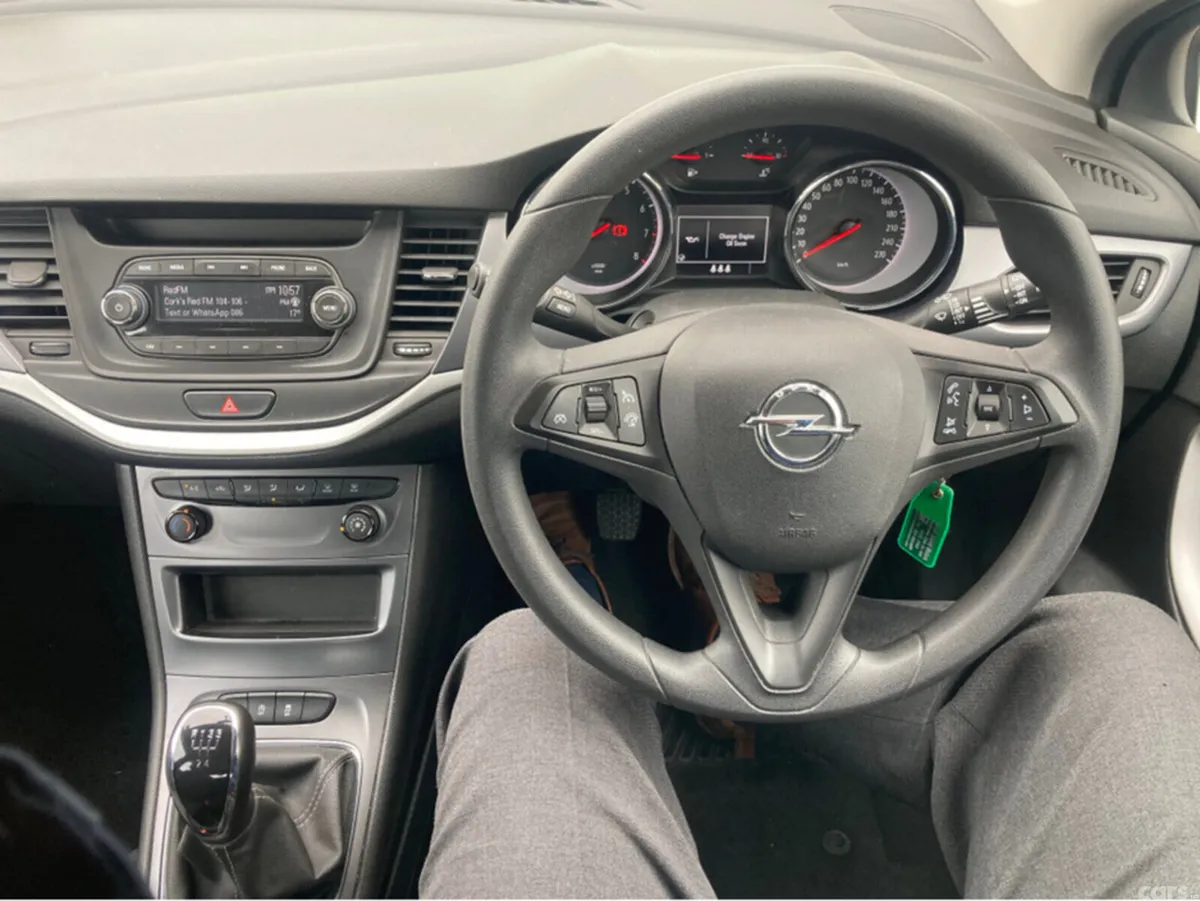 Opel Astra Hatchback, Petrol, 2019, Black