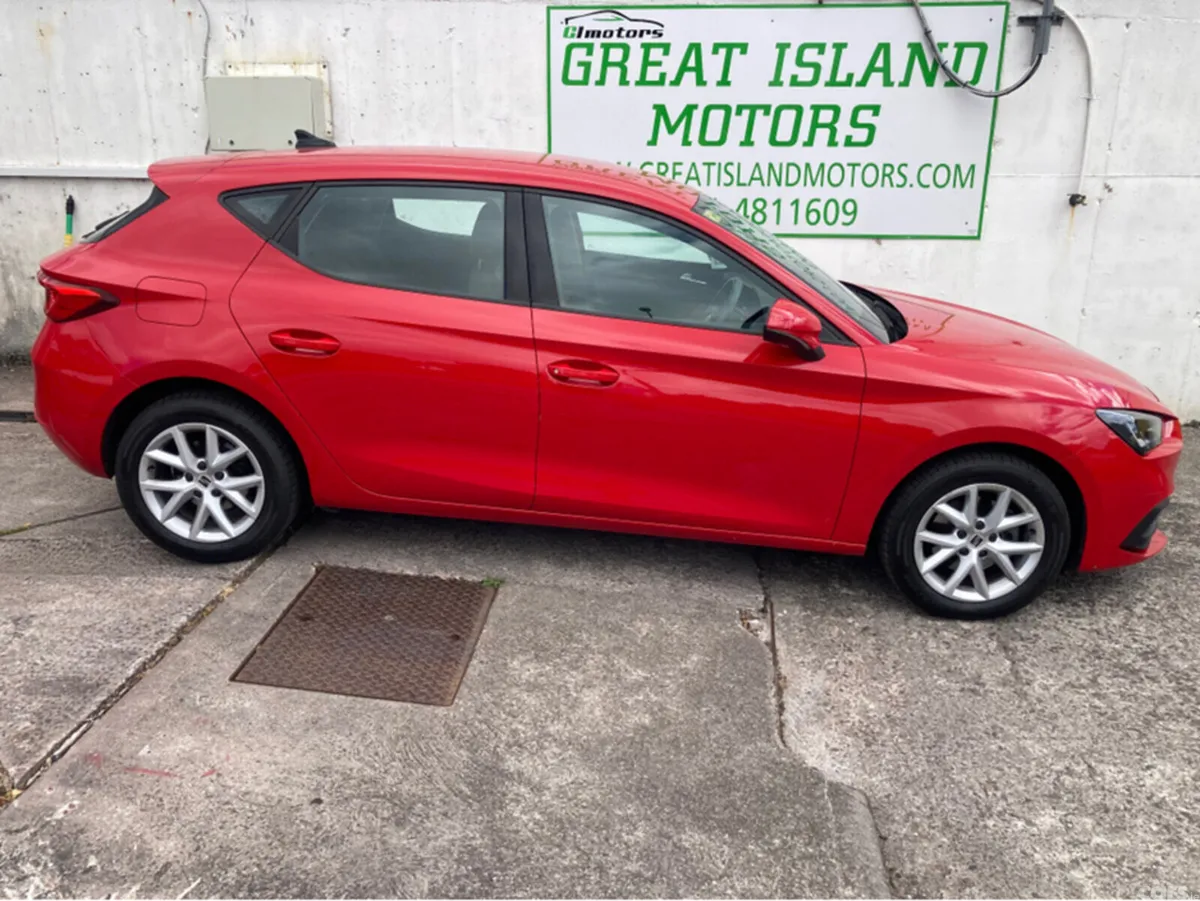 SEAT Leon Hatchback, Diesel, 2020, Red