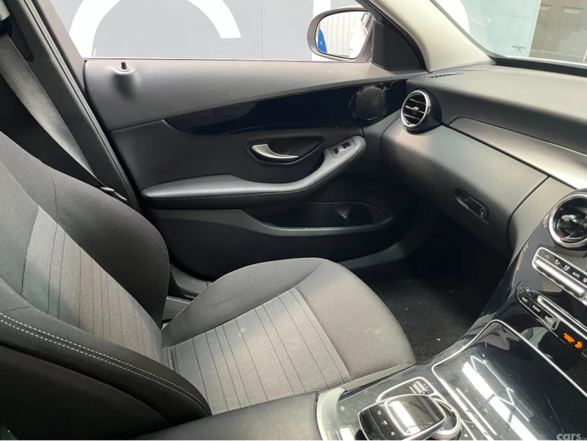 Mercedes-Benz C-Class Saloon, Petrol, 2017, White
