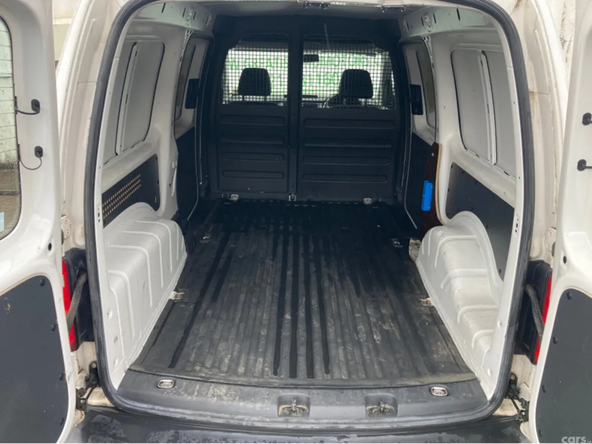 Volkswagen Caddy Hatchback, Diesel, 2019, White
