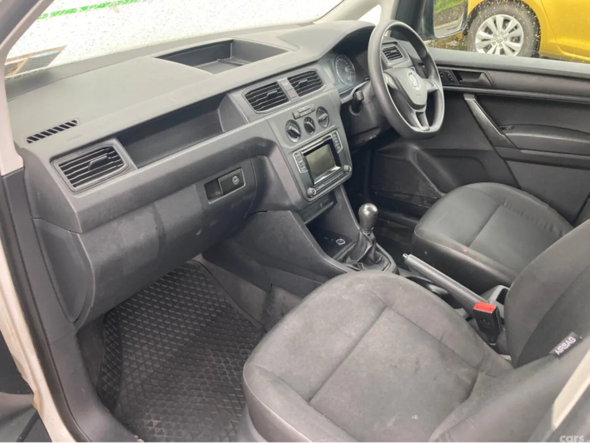 Volkswagen Caddy Hatchback, Diesel, 2019, White