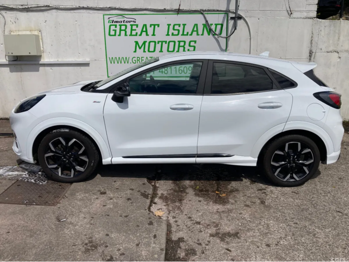 Ford Puma Hatchback, Petrol, 2021, White