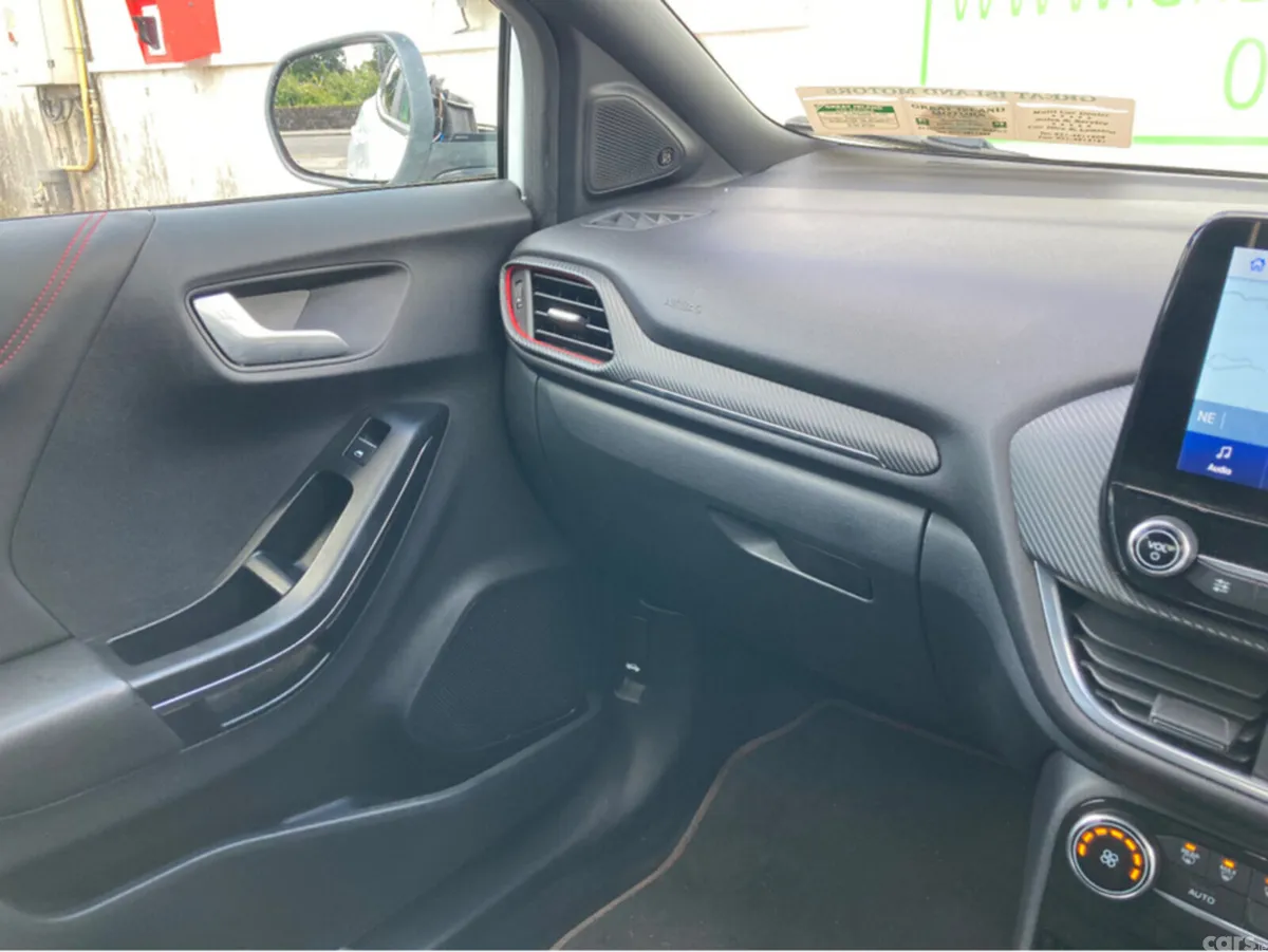 Ford Puma Hatchback, Petrol, 2021, White