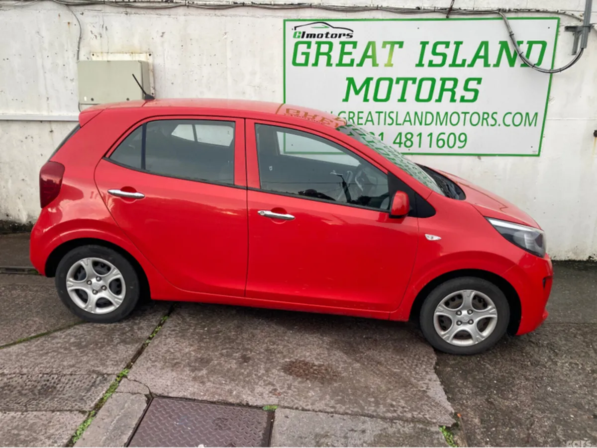 Kia Picanto Hatchback, Petrol, 2019, Red