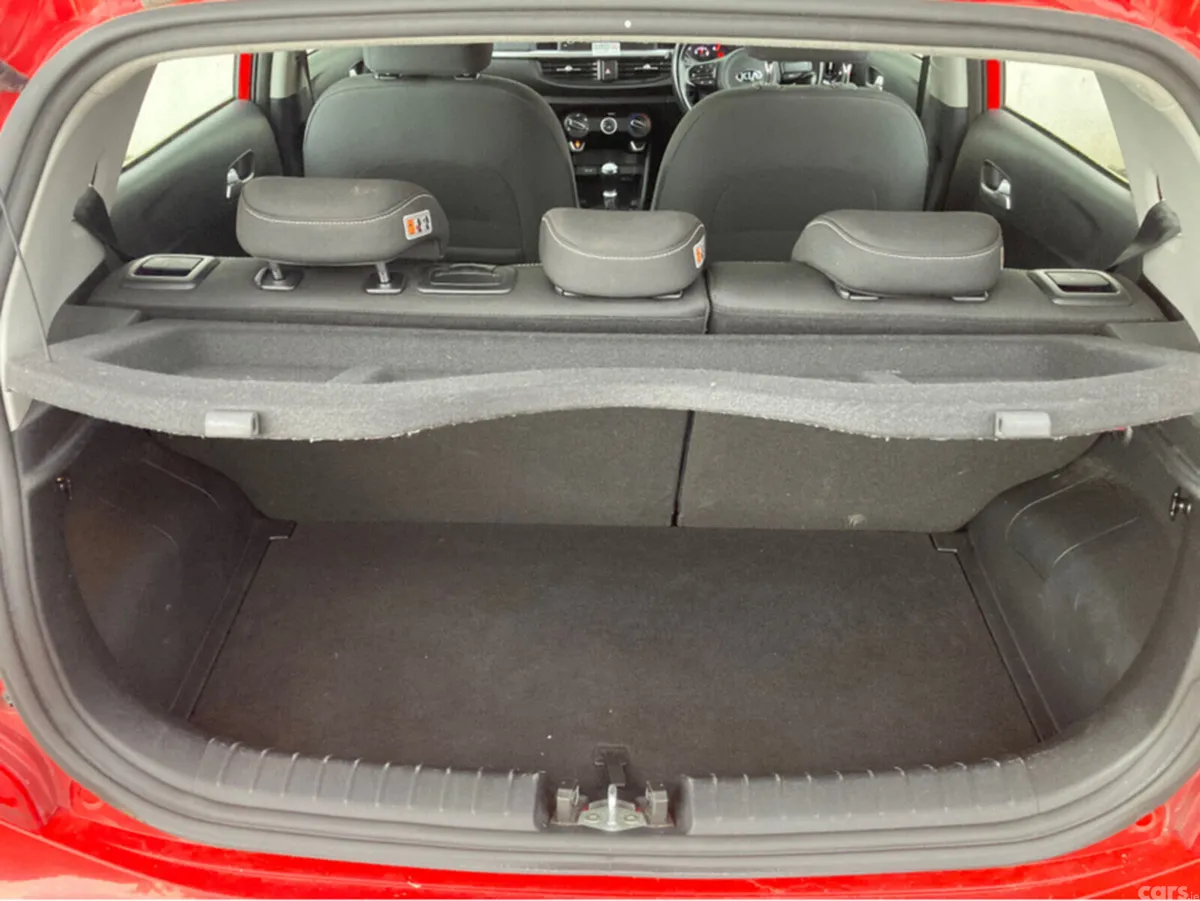 Kia Picanto Hatchback, Petrol, 2019, Red
