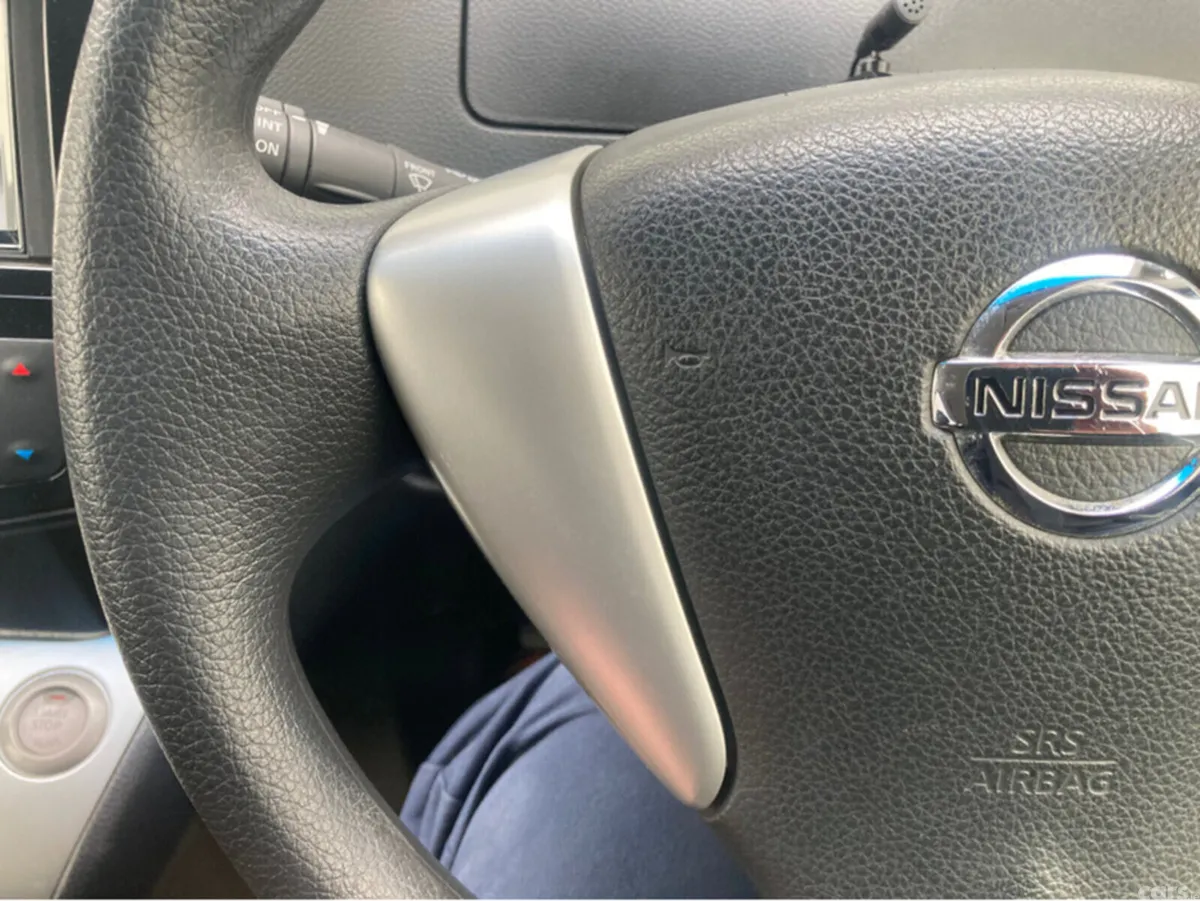 Nissan Serena MPV, Petrol Hybrid, 2016, Silver