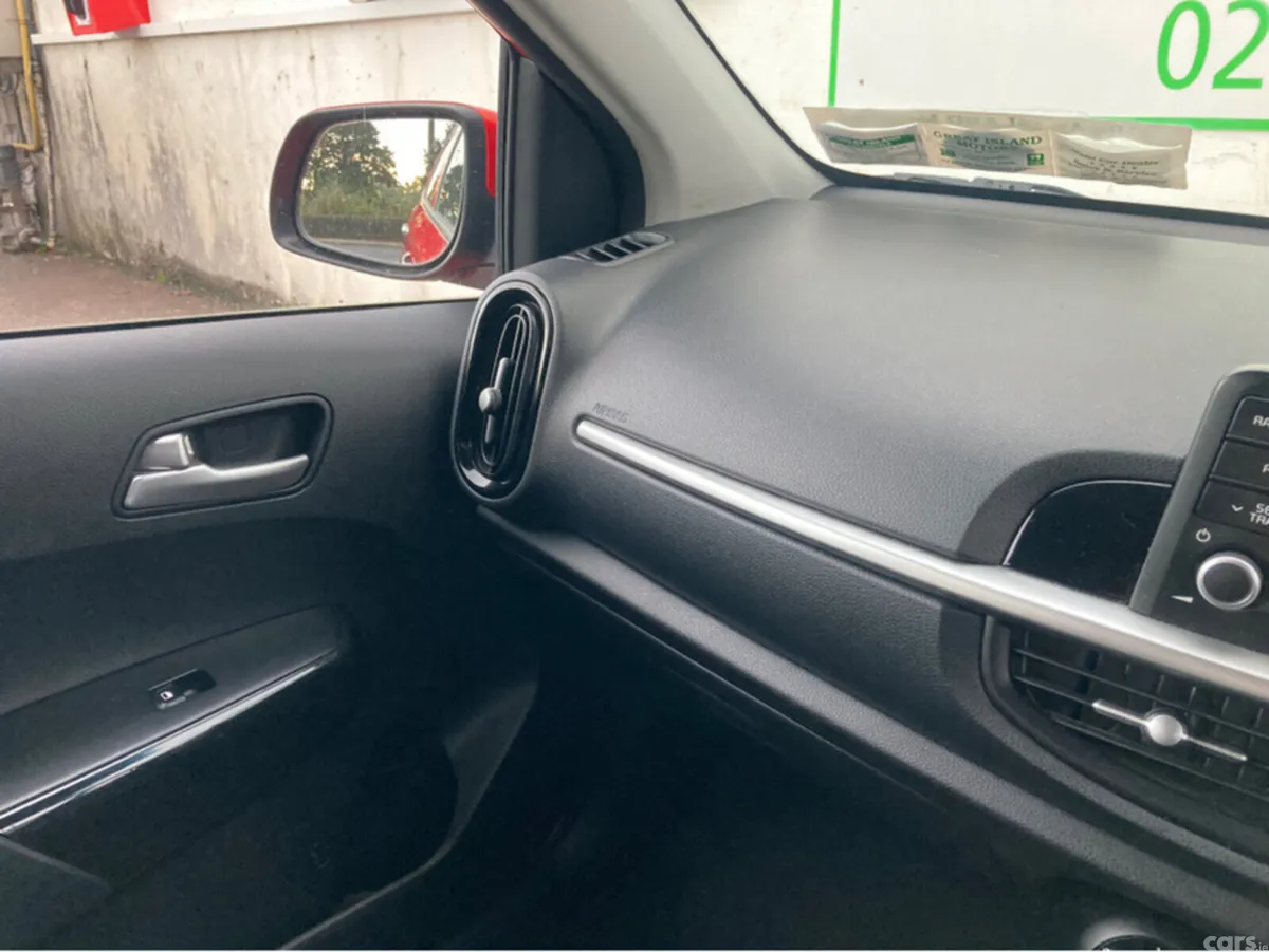 Kia Picanto Hatchback, Petrol, 2019, Red