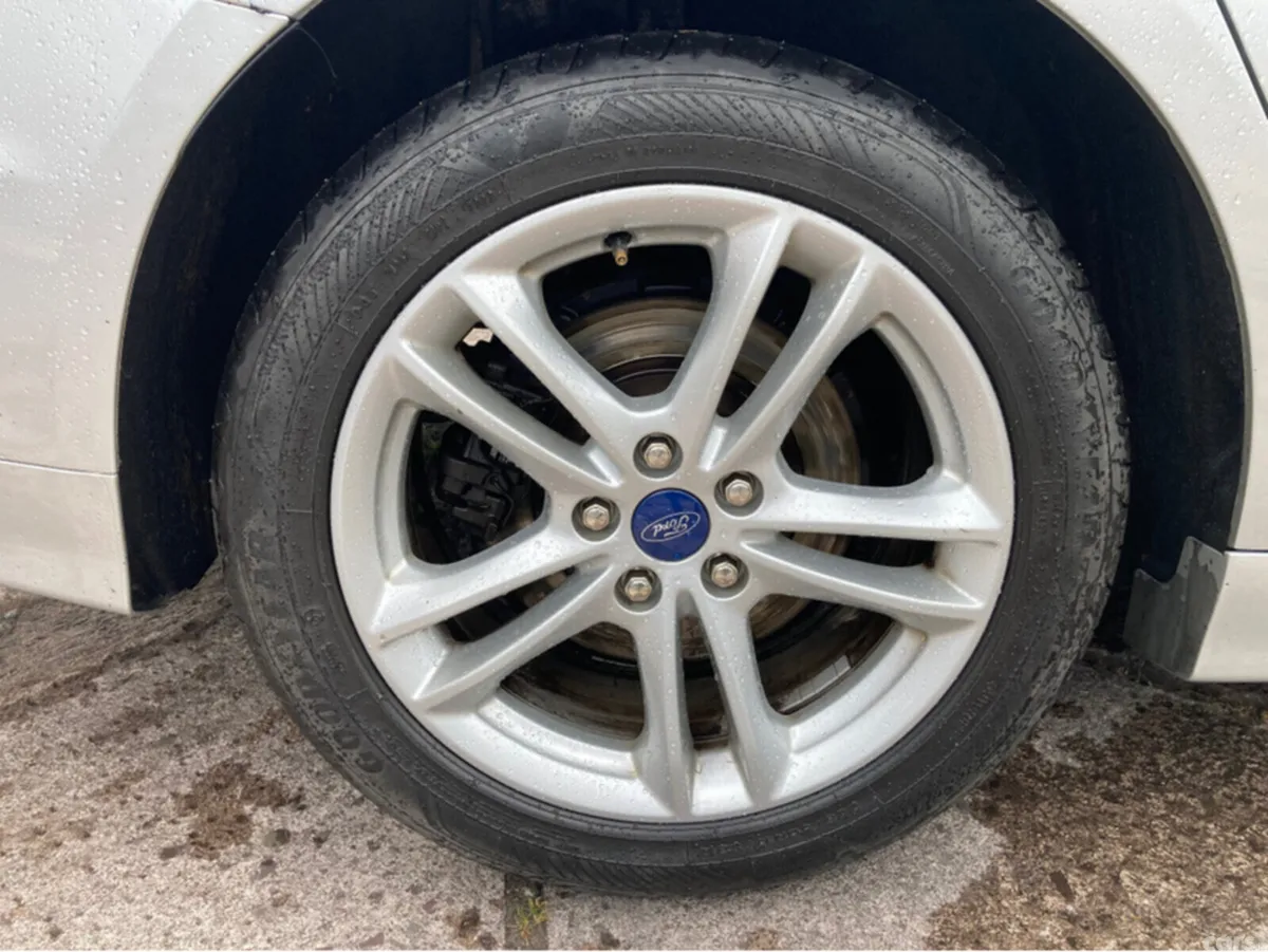 Ford Mondeo Hatchback, Diesel, 2020, Grey