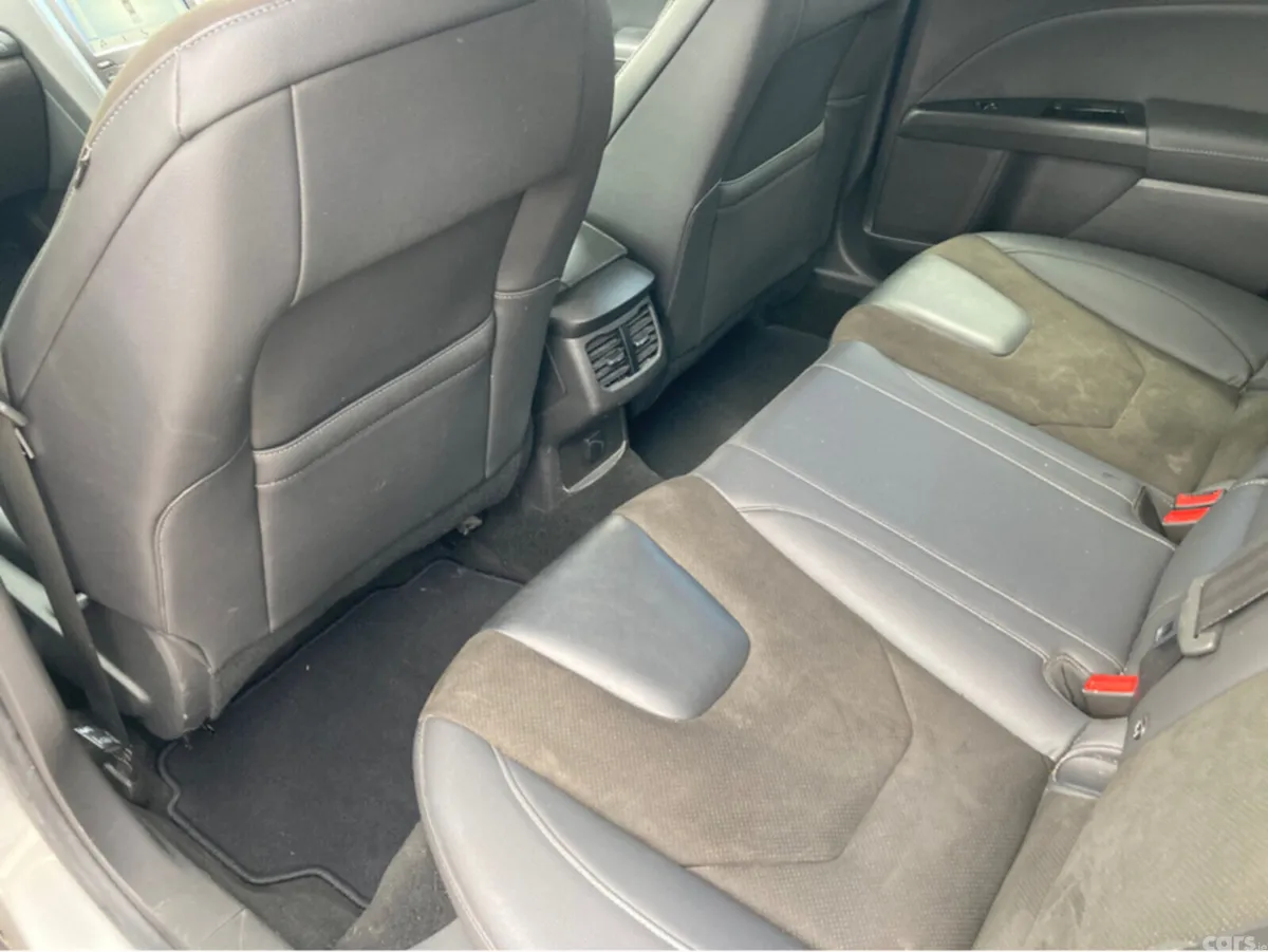 Ford Mondeo Hatchback, Diesel, 2020, Grey
