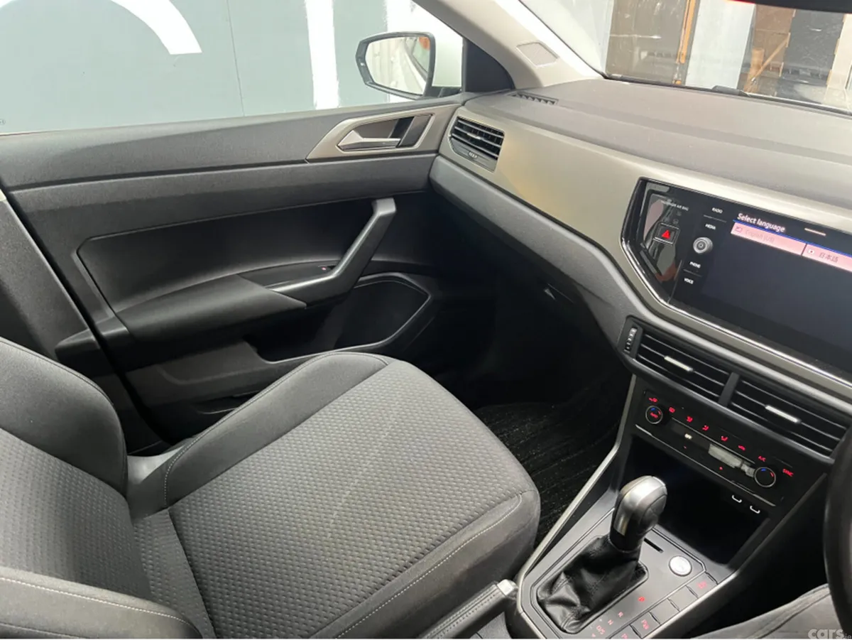 Volkswagen Polo Hatchback, Petrol, 2021, White