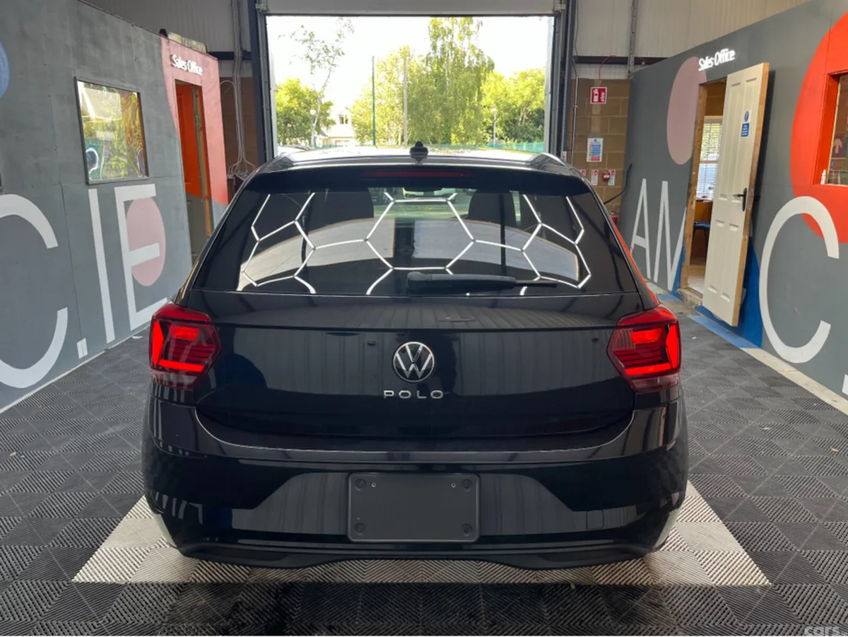 Volkswagen Polo Hatchback, Petrol, 2021, Black