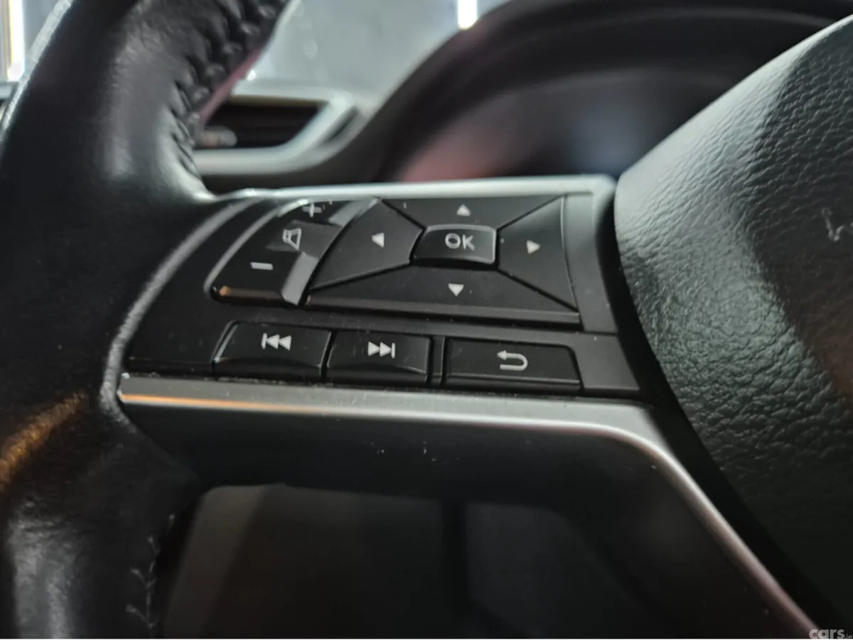 Nissan Qashqai MPV, Diesel, 2019, Black