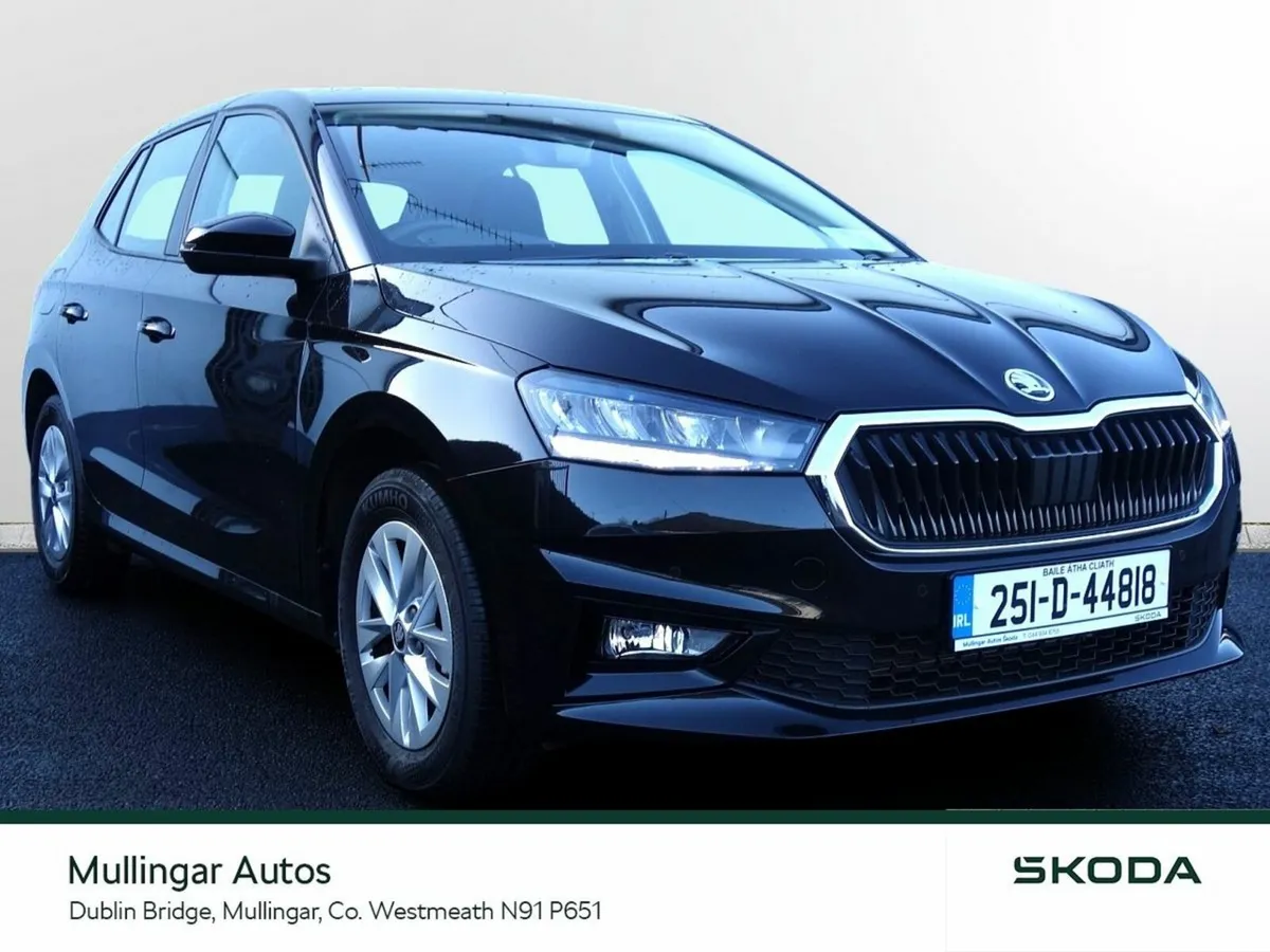 Skoda Fabia Hatchback, Petrol, 2025, Black