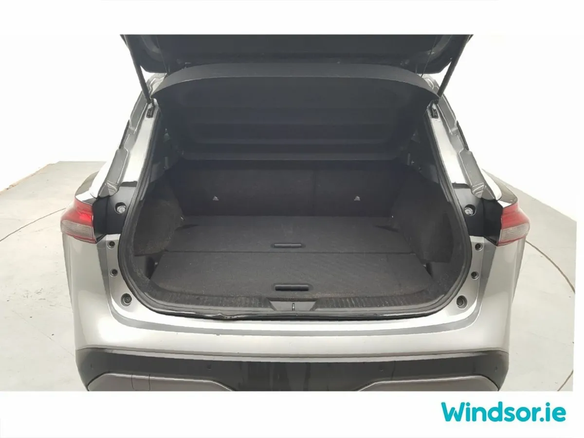 Nissan Qashqai MPV, Petrol Hybrid, 2024, Grey
