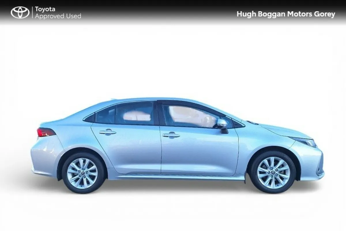 Toyota Corolla Saloon, Petrol Hybrid, 2023, Grey