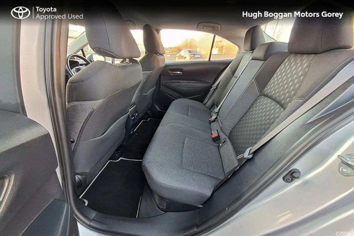 Toyota Corolla Saloon, Petrol Hybrid, 2023, Grey