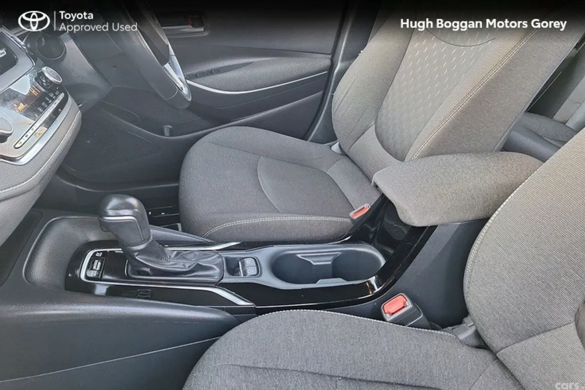 Toyota Corolla Saloon, Petrol Hybrid, 2023, Grey