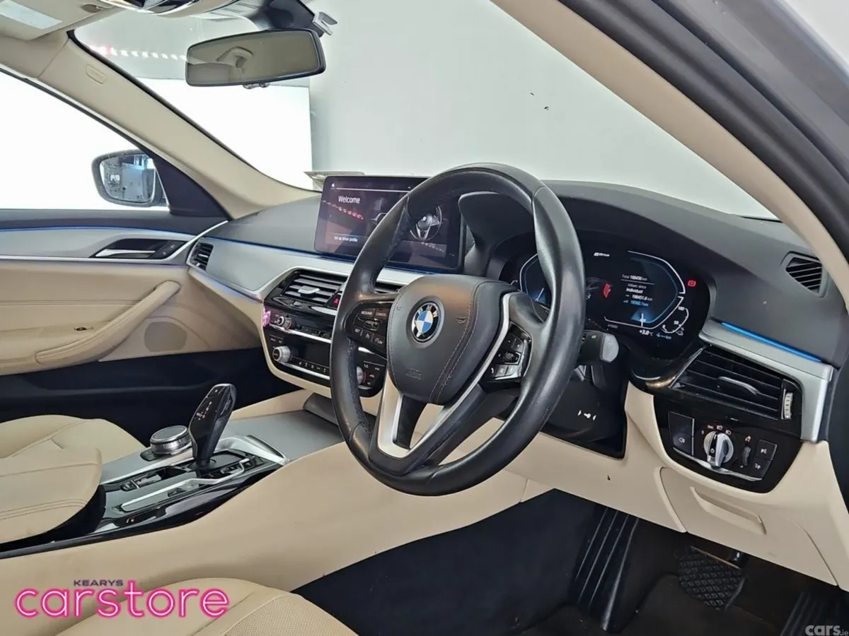 BMW 5-Series Saloon, Petrol Plug-in Hybrid, 2023, Grey