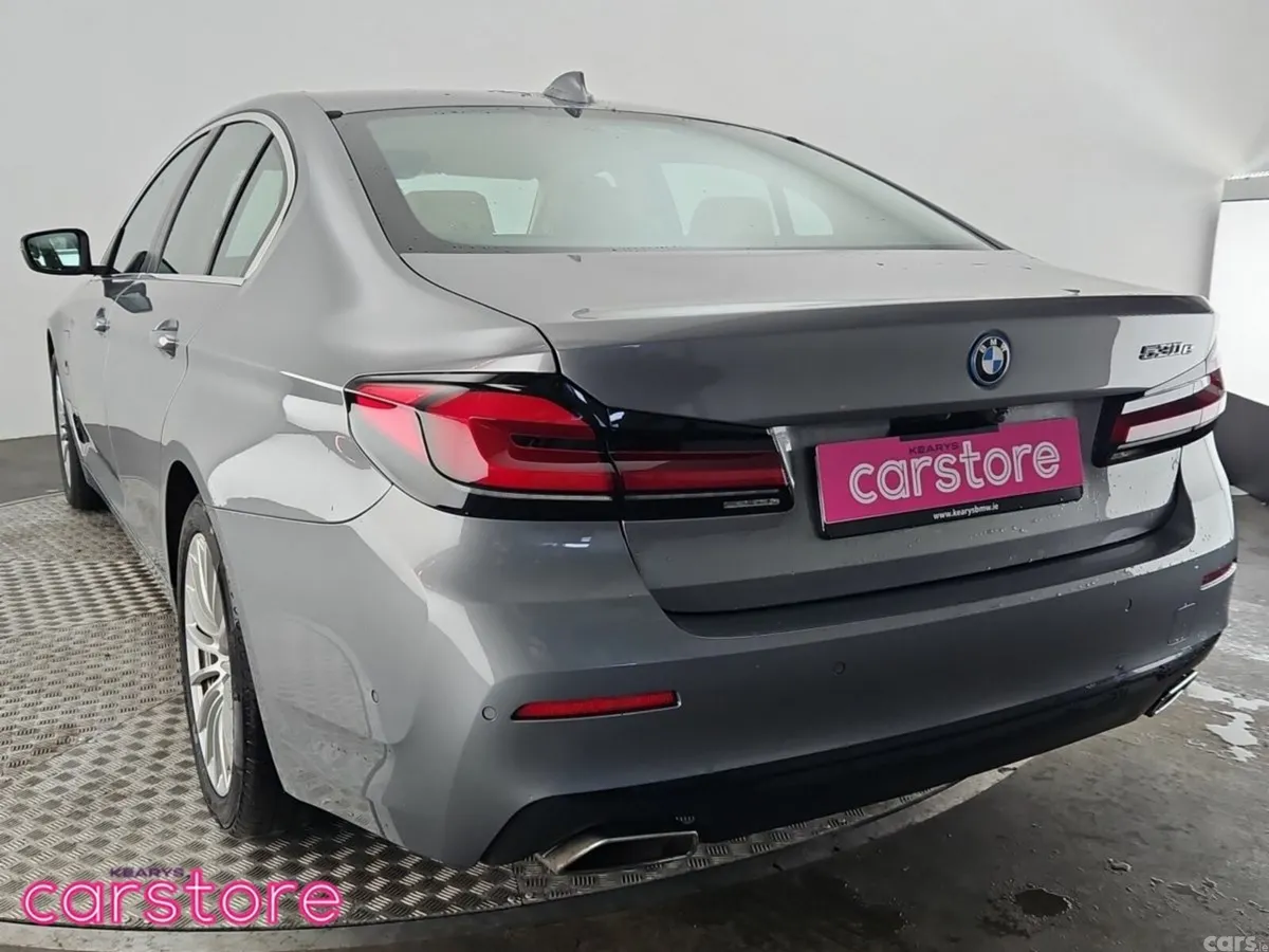 BMW 5-Series Saloon, Petrol Plug-in Hybrid, 2023, Grey