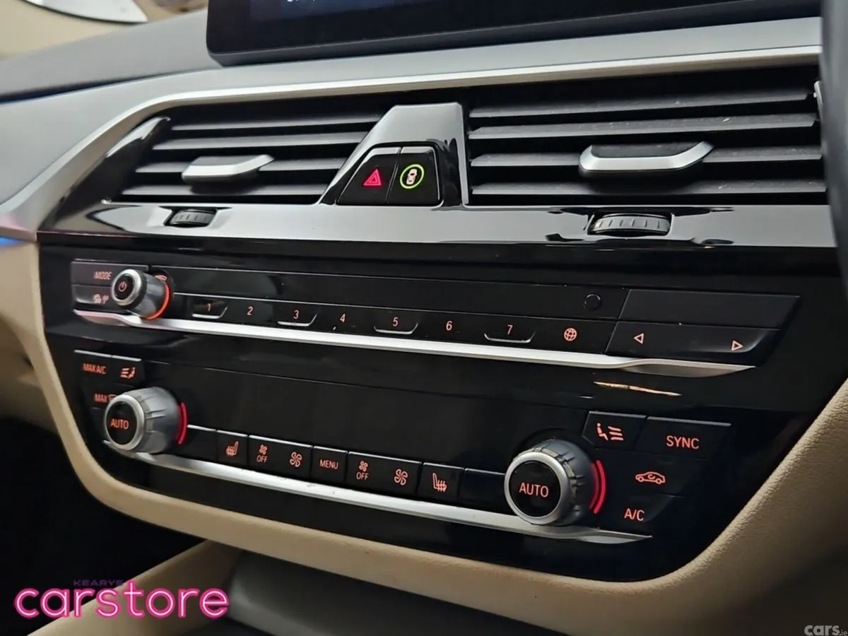 BMW 5-Series Saloon, Petrol Plug-in Hybrid, 2023, Grey