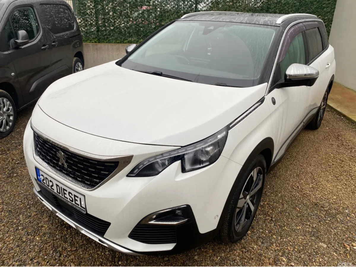 Peugeot 5008 MPV, Diesel, 2020, White