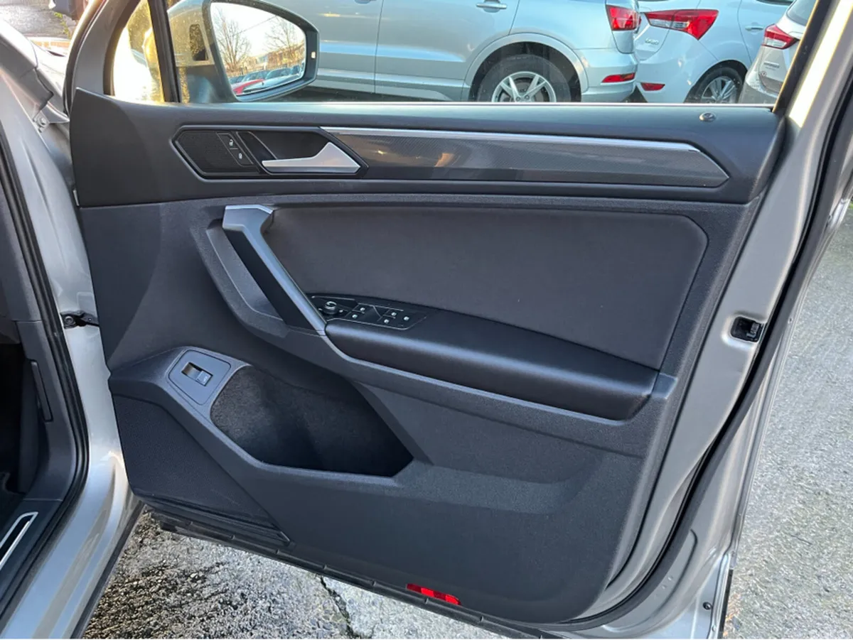 Volkswagen Tiguan SUV, Diesel, 2019, Grey