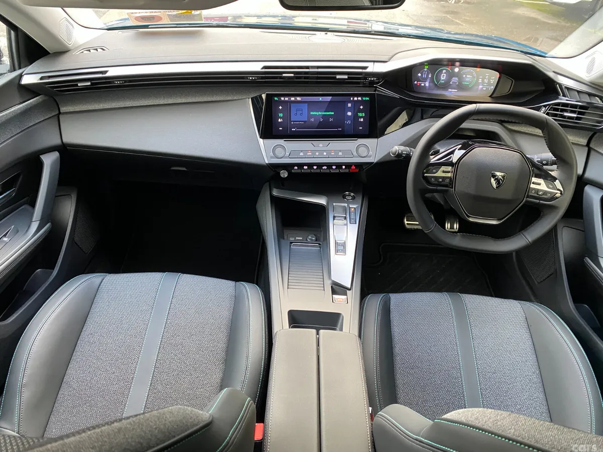 Peugeot 408 Hatchback, Petrol, 2026, Blue