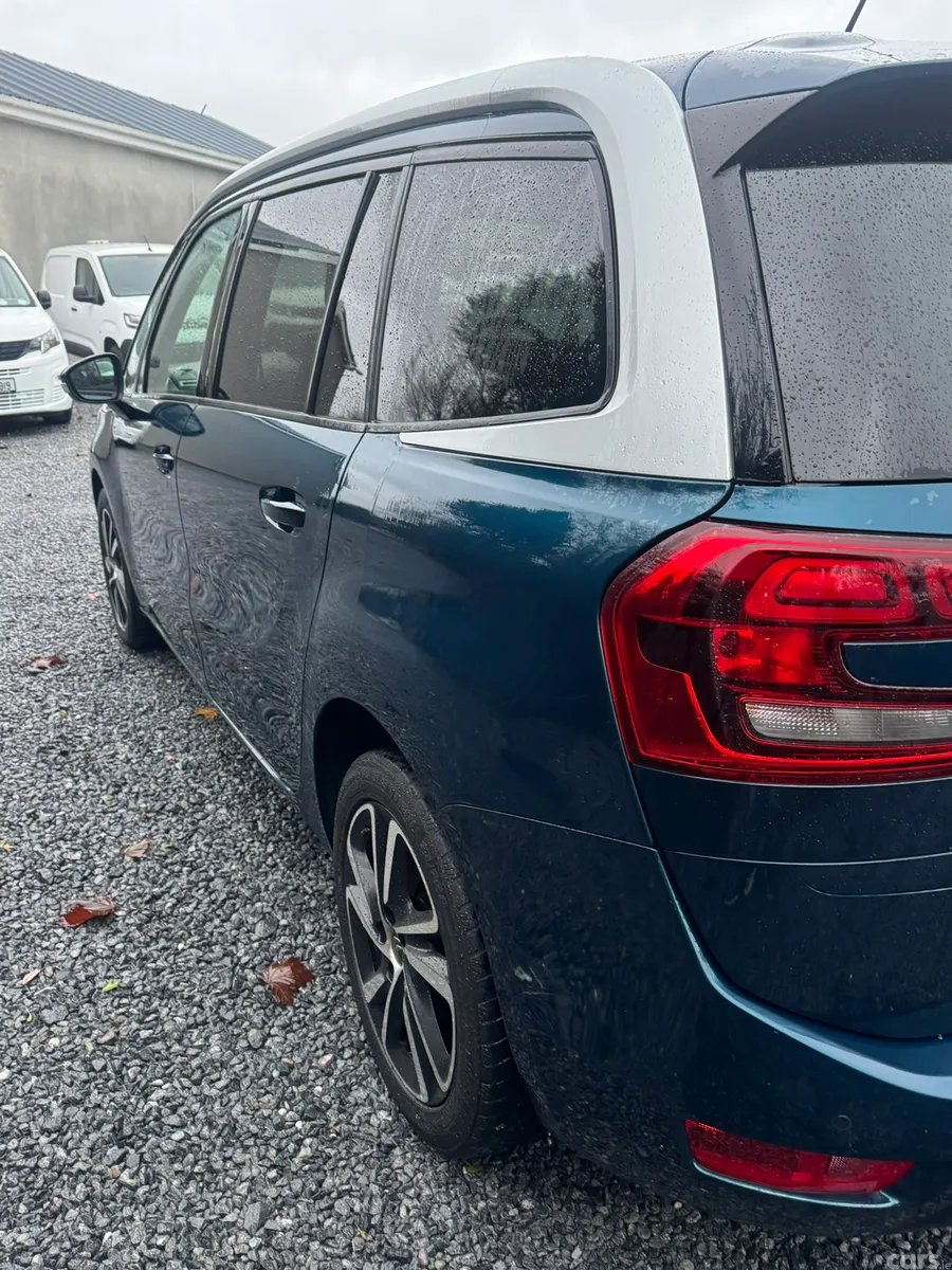 Citroen Grand C4 Spacetourer MPV, Diesel, 2022, Blue