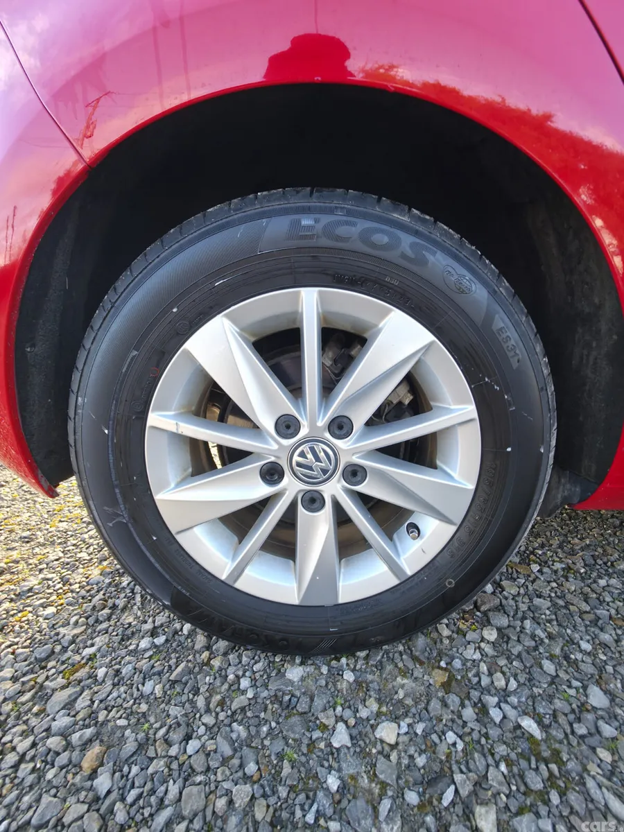 Volkswagen Golf Hatchback, Petrol, 2016, Red