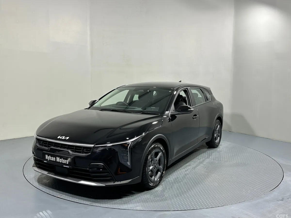 Kia K4 Hatchback, Petrol, 2026, Black