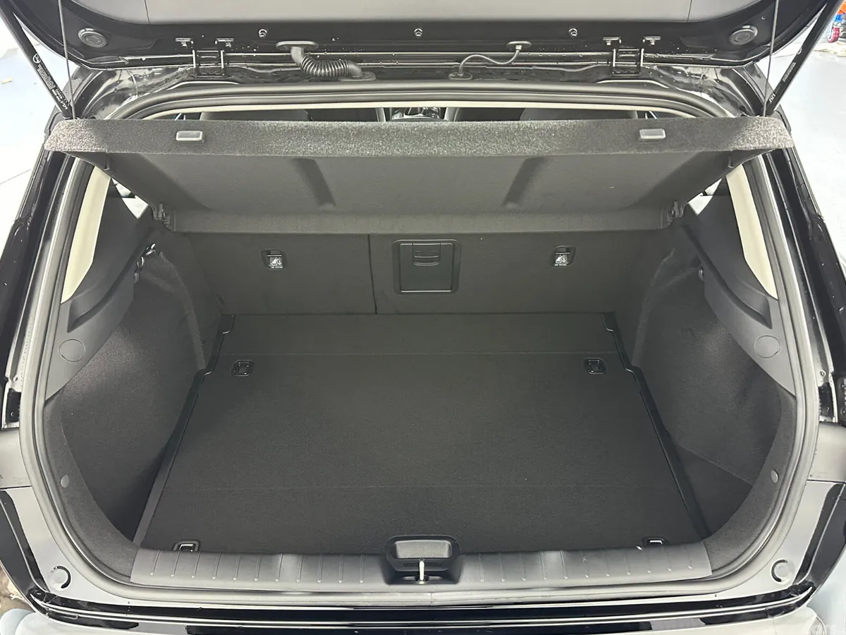 Kia K4 Hatchback, Petrol, 2026, Black