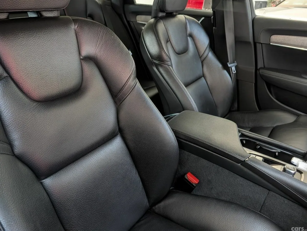 Volvo V90 Estate, Diesel, 2022, Blue