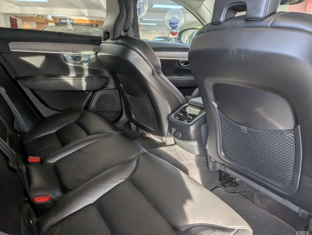 Volvo V90 Estate, Diesel, 2022, Blue