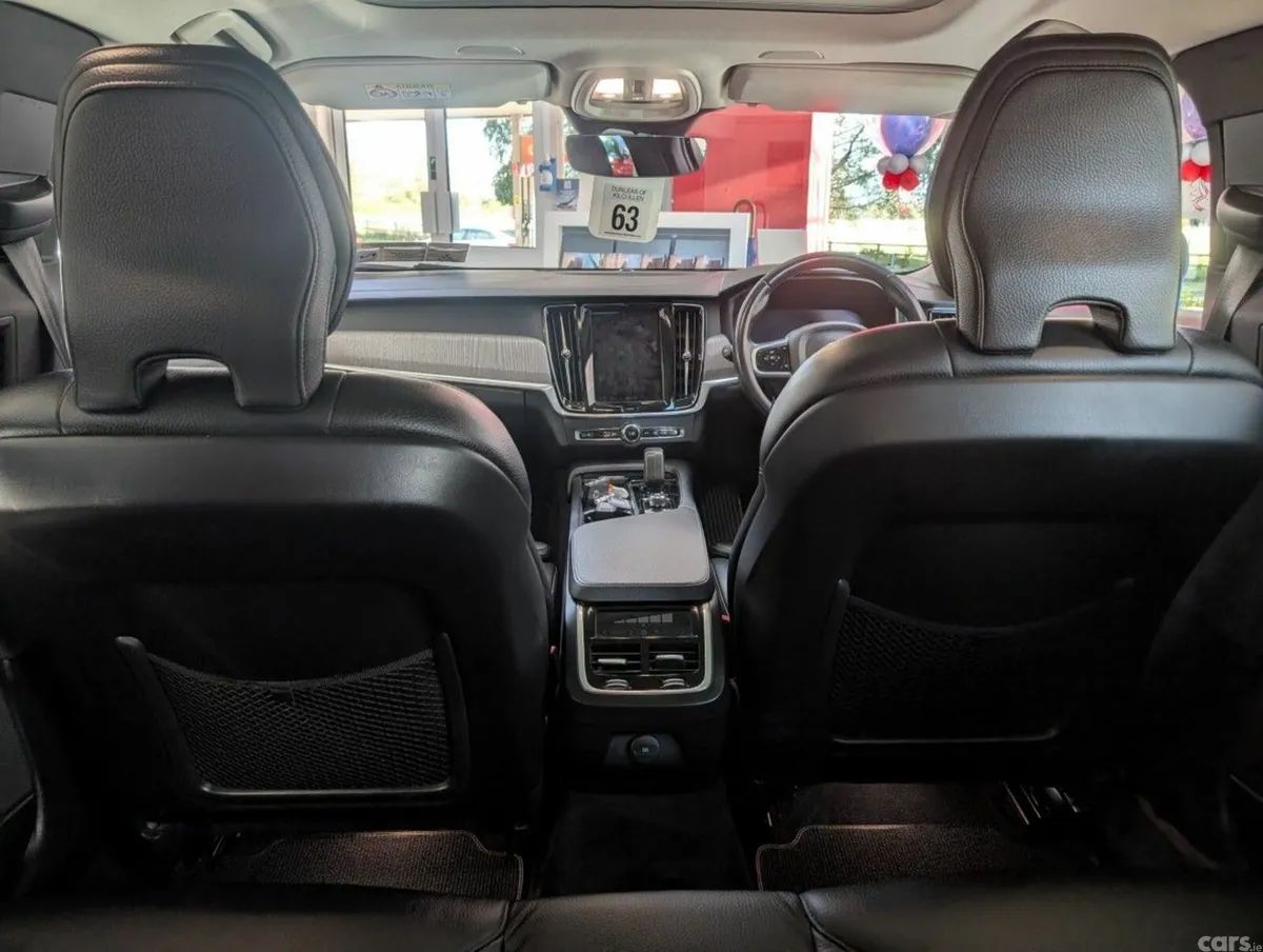 Volvo V90 Estate, Diesel, 2022, Blue
