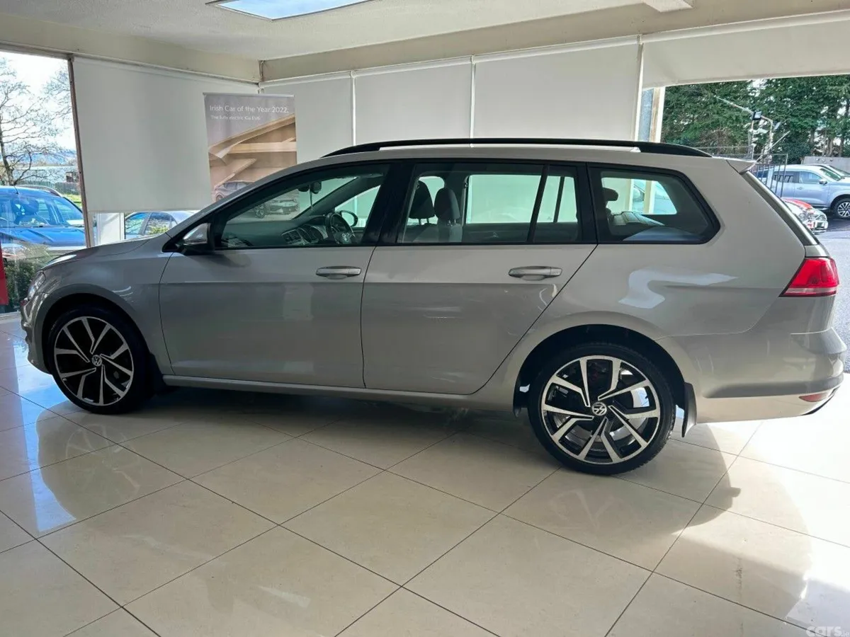 Volkswagen Golf Estate, Diesel, 2016, Silver
