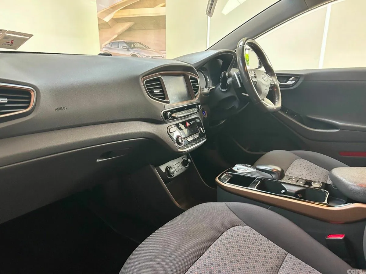 Hyundai IONIQ Saloon, Electric, 2017, Black