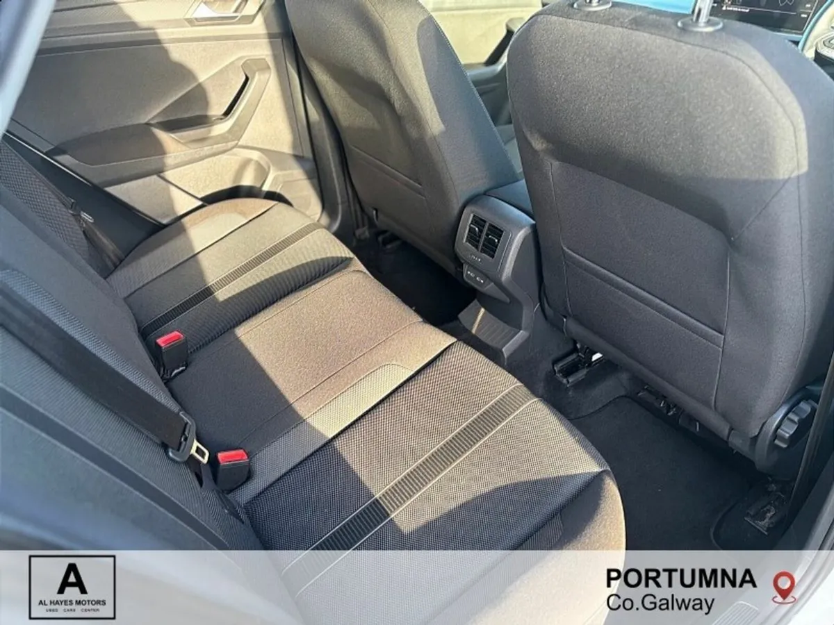 Volkswagen T-Roc SUV, Diesel, 2024, White