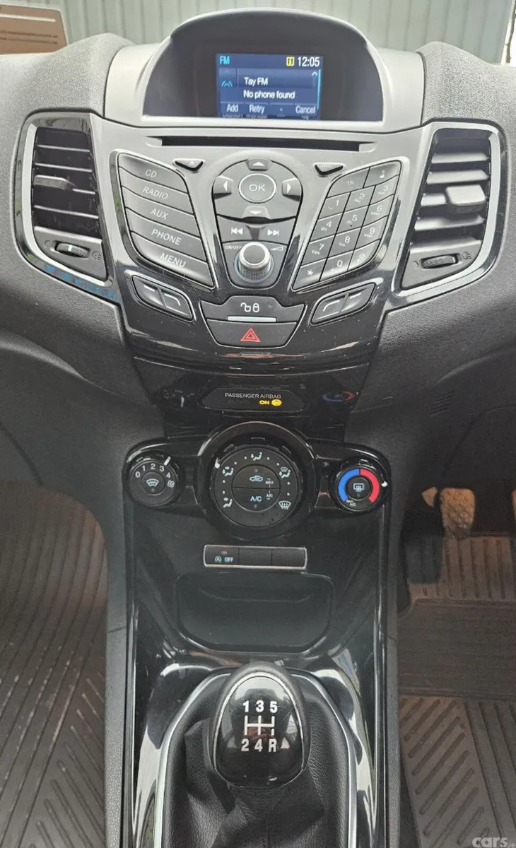 Ford Fiesta Hatchback, Petrol, 2017, Black